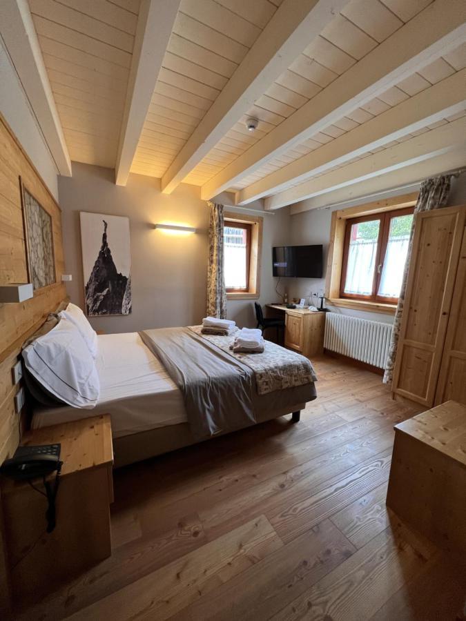 La Tana Dell'Orso Hotel & Spa 폰테디레뇨 외부 사진