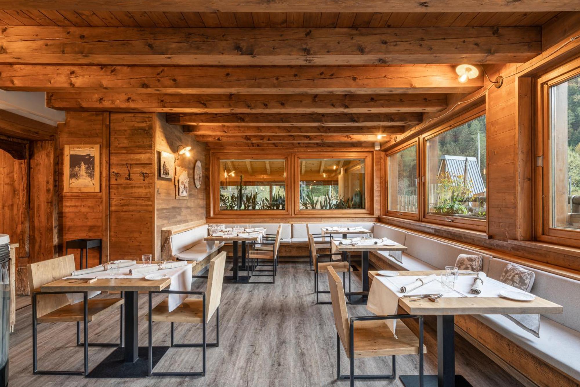 La Tana Dell'Orso Hotel & Spa 폰테디레뇨 외부 사진