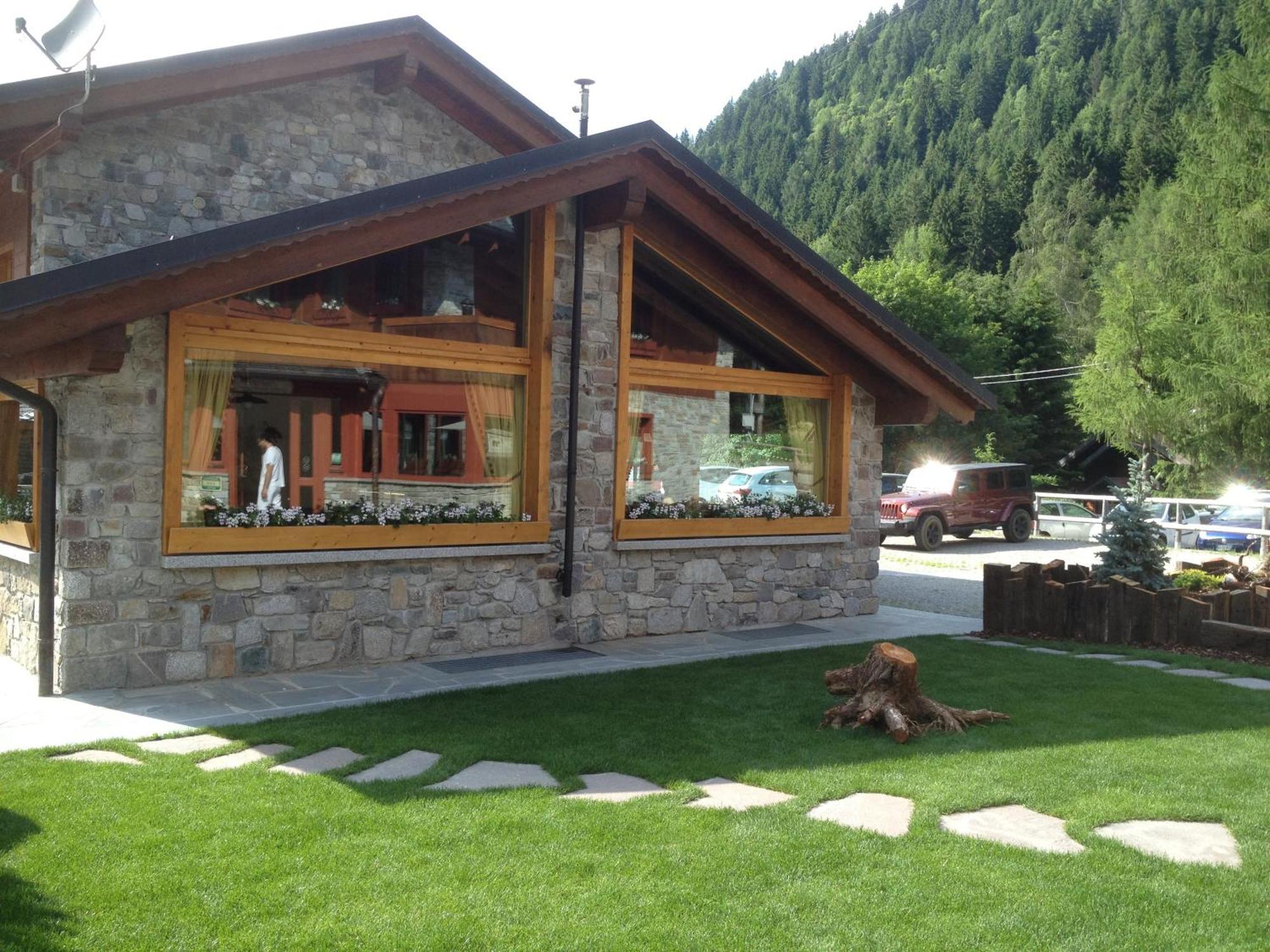 La Tana Dell'Orso Hotel & Spa 폰테디레뇨 외부 사진