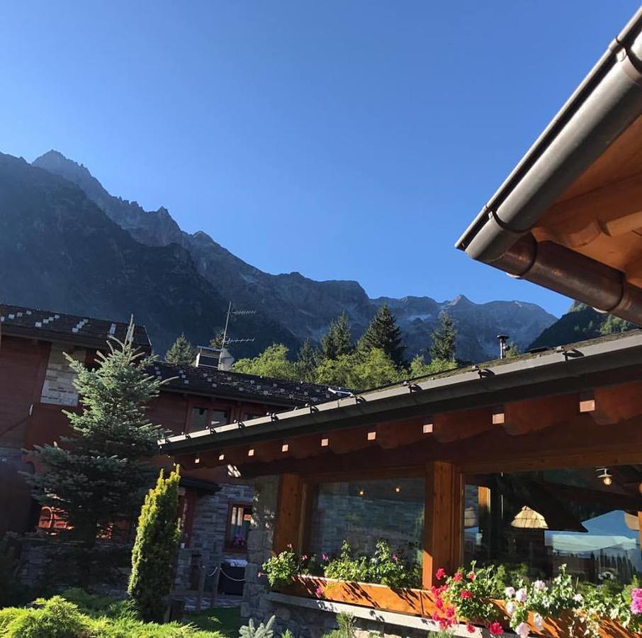 La Tana Dell'Orso Hotel & Spa 폰테디레뇨 외부 사진