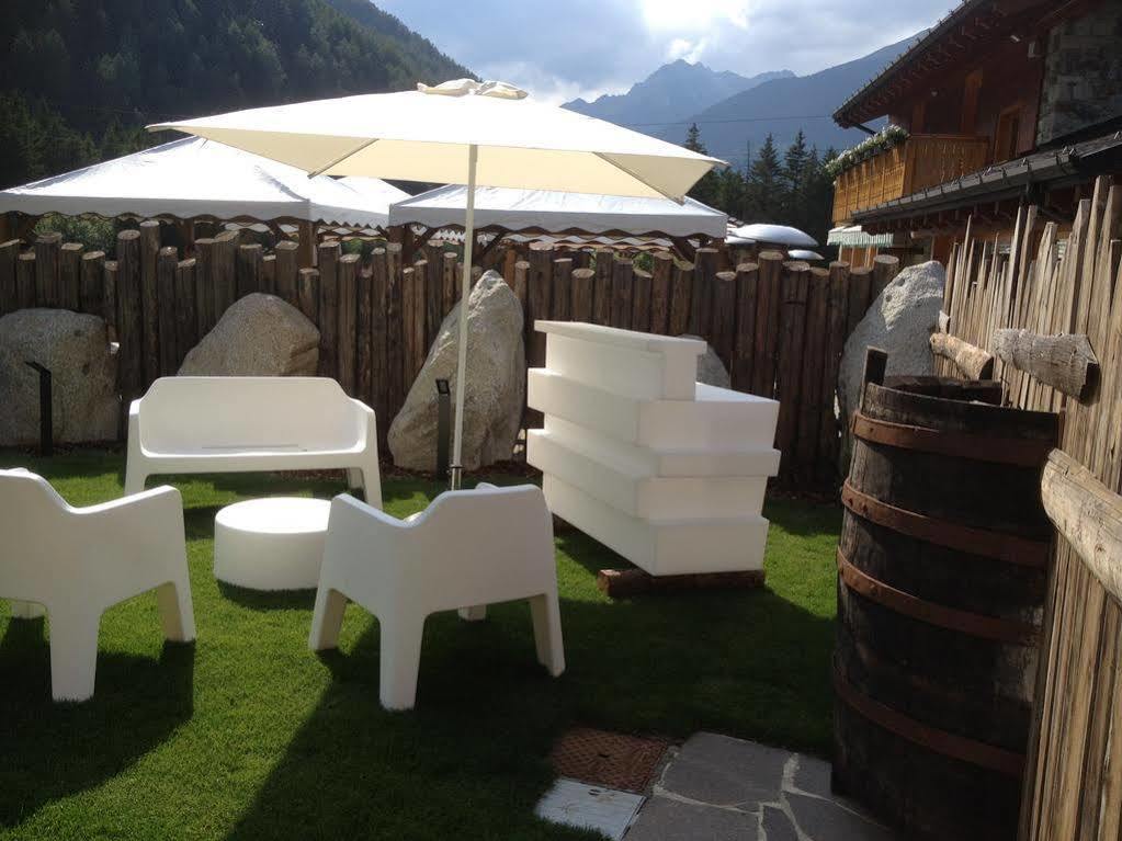 La Tana Dell'Orso Hotel & Spa 폰테디레뇨 외부 사진